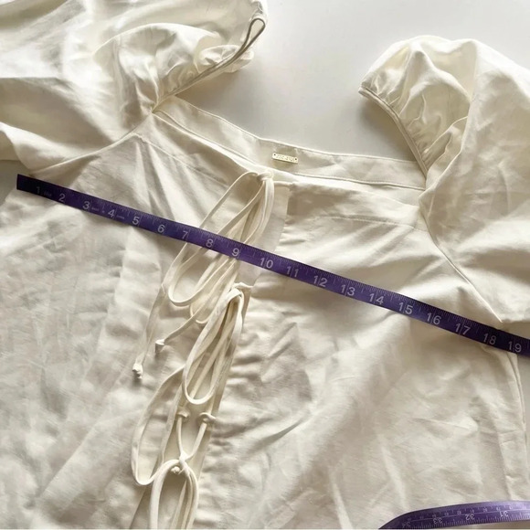 Cult Gaia Aurel white cotton linen tie front top size Medium - Picture 7 of 8
